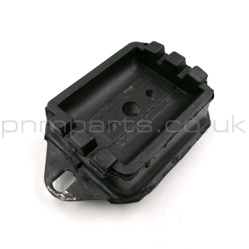 ELITE AND ECLAT S1 GEARBOX MOUNTING